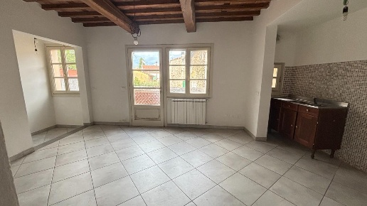 casa indipendente in vendita a Buti