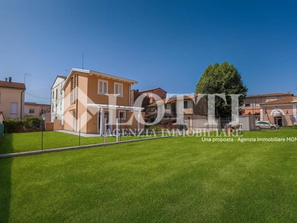 casa indipendente in vendita a Buti in zona La croce