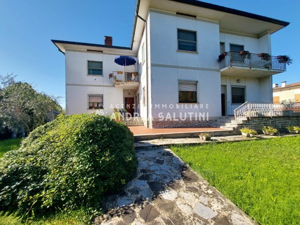 casa indipendente in vendita a Buti