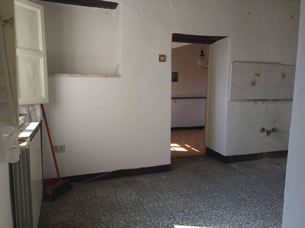 casa indipendente in vendita a Buti