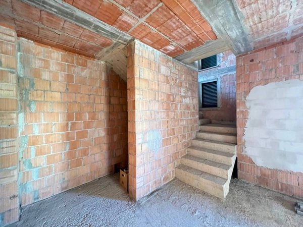 casa indipendente in vendita a Buti in zona La croce