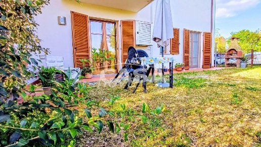 appartamento in vendita a Buti in zona La croce