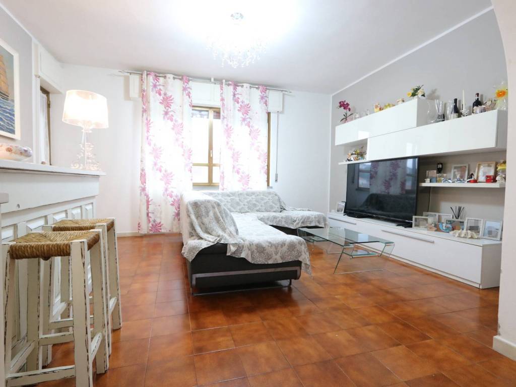 appartamento in vendita a Buti in zona La croce