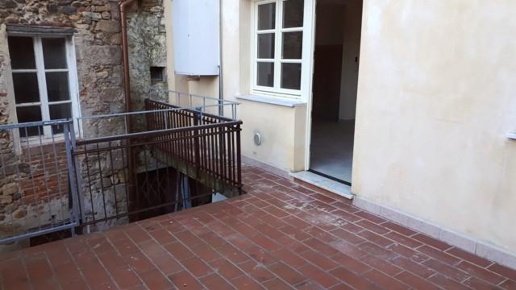 casa indipendente in vendita a Buti