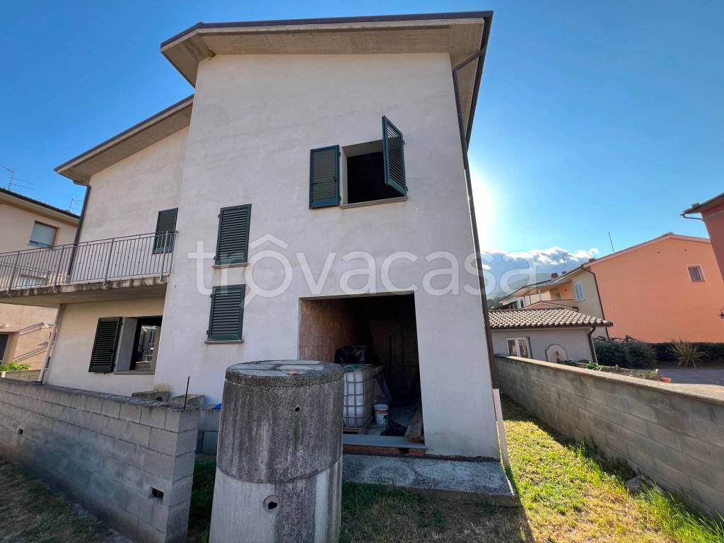 casa indipendente in vendita a Buti in zona La croce