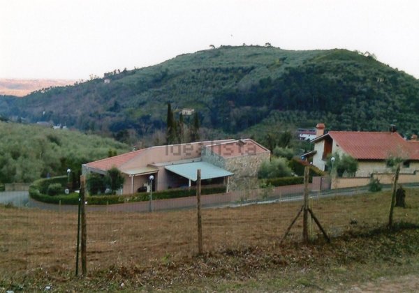 casa indipendente in vendita a Buti