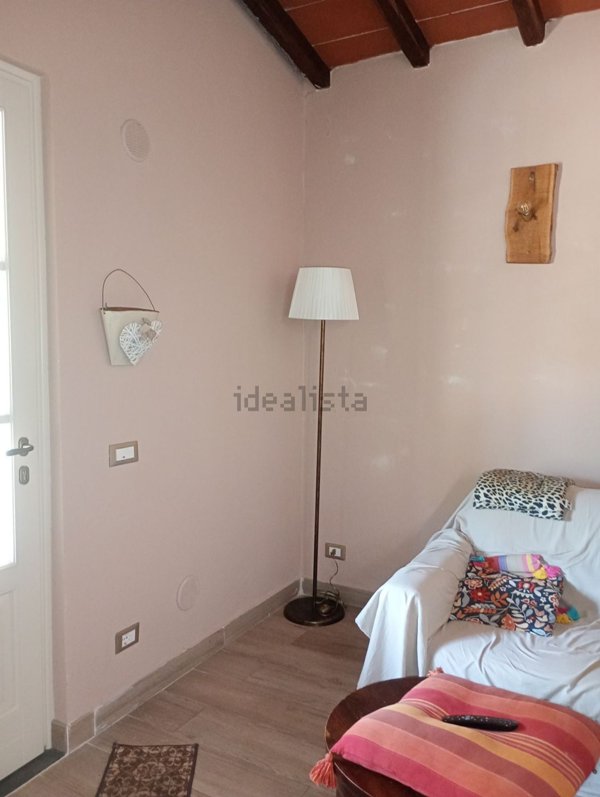 casa indipendente in vendita a Buti