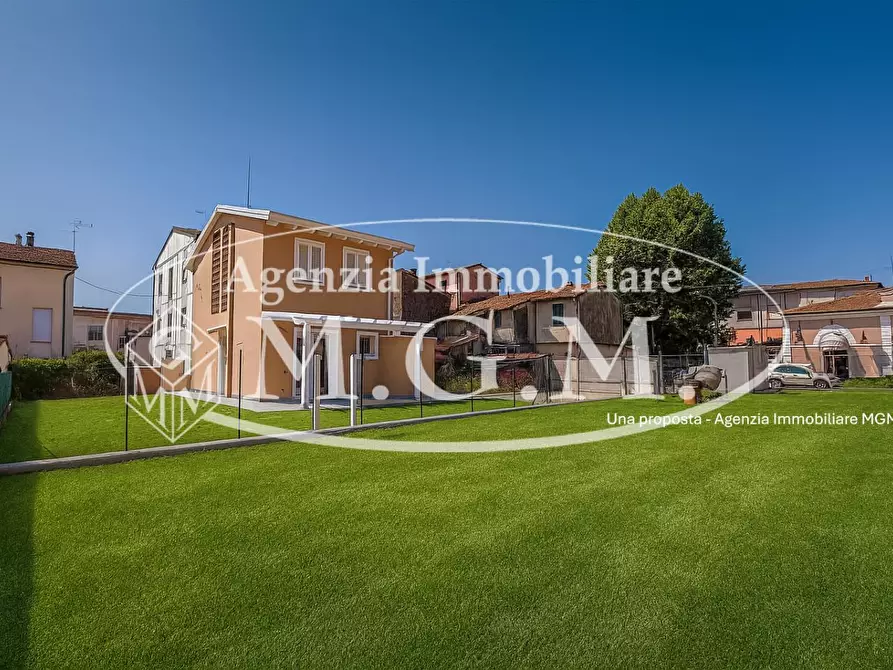 casa indipendente in vendita a Buti