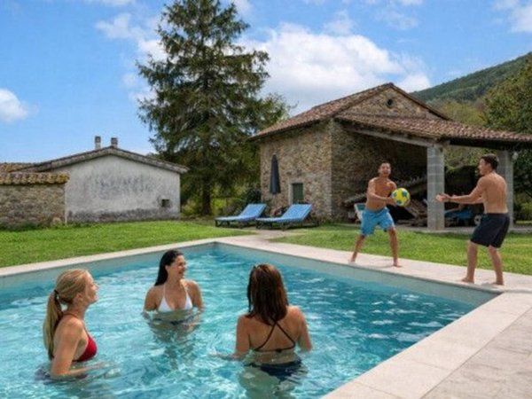 casa indipendente in vendita a Buti