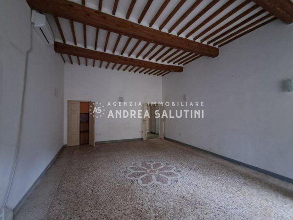 casa indipendente in vendita a Buti