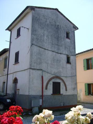 casa indipendente in vendita a Buti