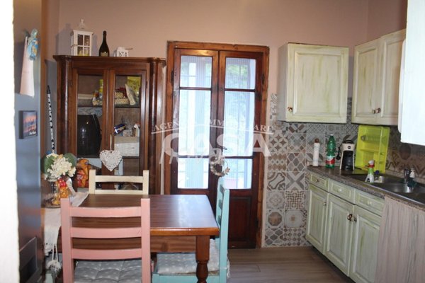 casa indipendente in vendita a Buti