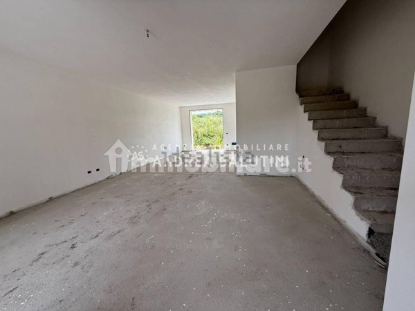casa indipendente in vendita a Buti