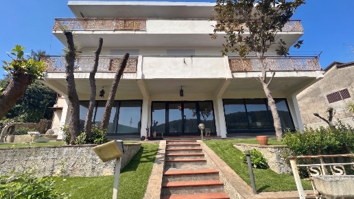 casa indipendente in vendita a Buti