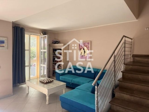 casa indipendente in vendita a Buti