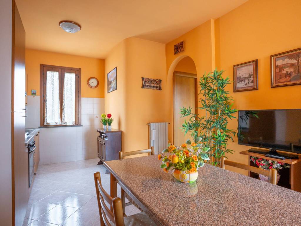 appartamento in vendita a Buti in zona La croce