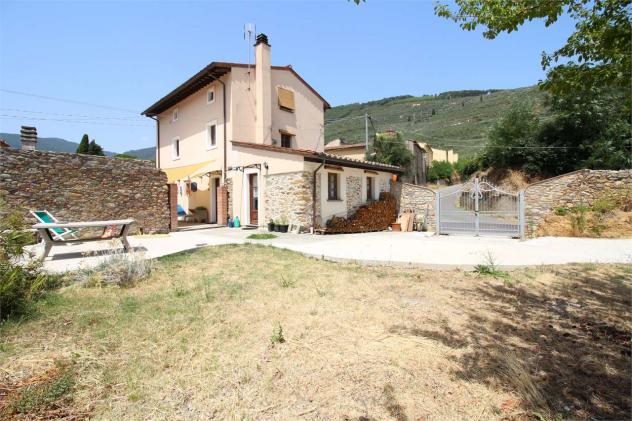 appartamento in vendita a Buti in zona La croce