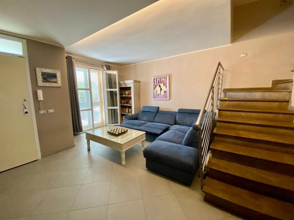 casa indipendente in vendita a Buti