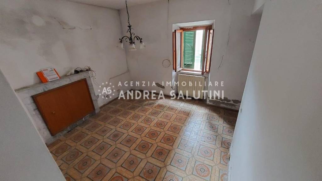 casa indipendente in vendita a Buti in zona La croce