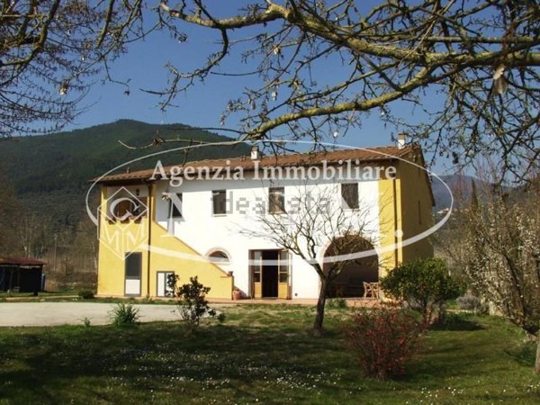 appartamento in vendita a Buti in zona La croce