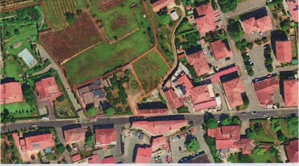 terreno edificabile in vendita a Buti