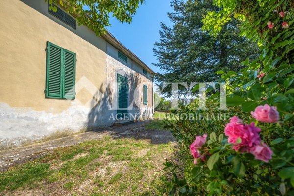 casa indipendente in vendita a Buti