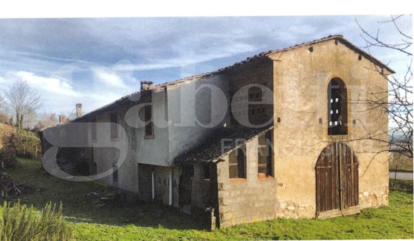 casa indipendente in vendita a Buti