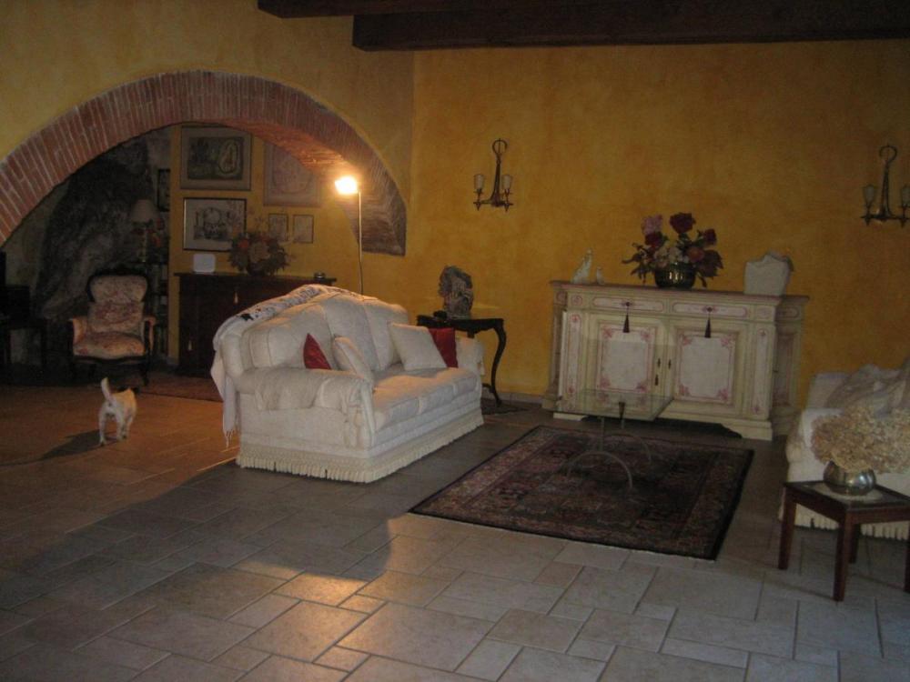 casa indipendente in vendita a Calci