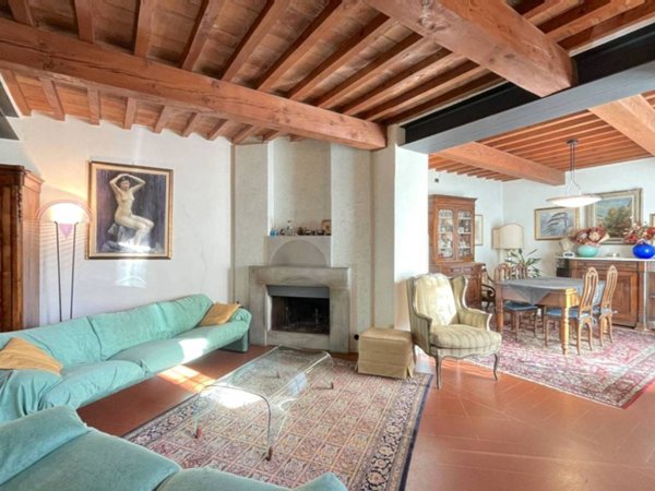 casa indipendente in vendita a Calci