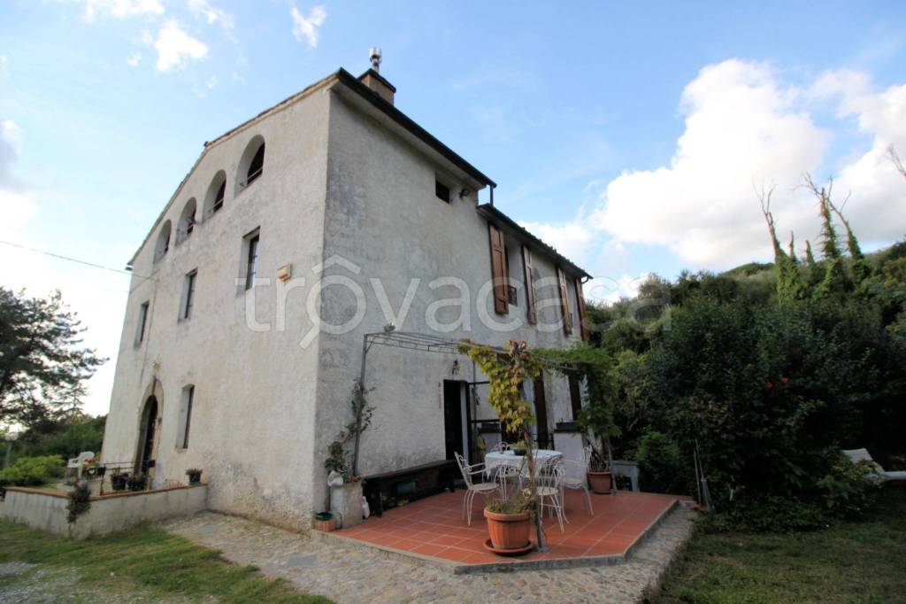 casa indipendente in vendita a Calci