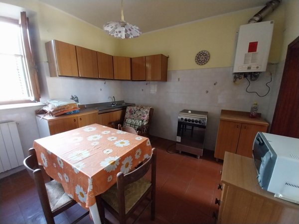 casa indipendente in vendita a Calci