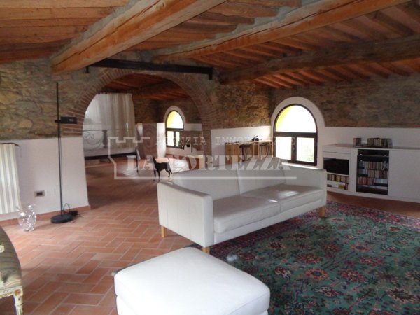 casa indipendente in vendita a Calci