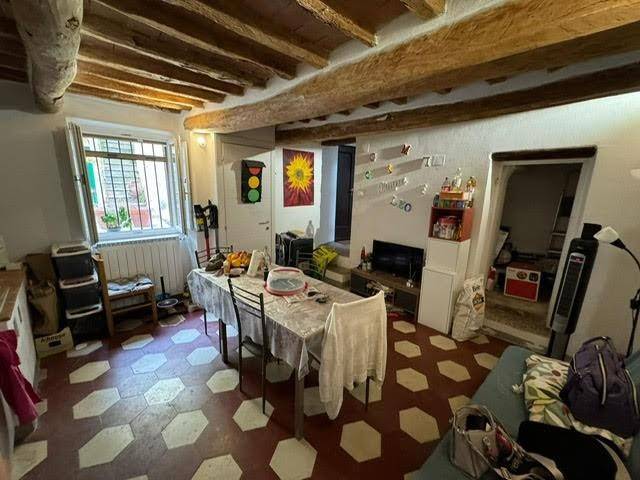 casa indipendente in vendita a Calci
