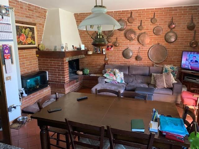 casa indipendente in vendita a Calci in zona Villa
