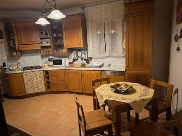 casa indipendente in vendita a Calci