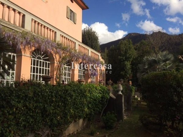 casa indipendente in vendita a Calci in zona Villa