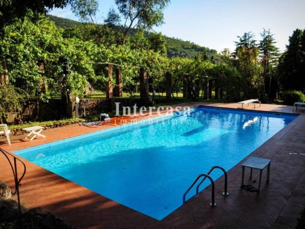 casa indipendente in vendita a Calci in zona Villa