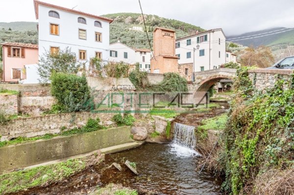 appartamento in vendita a Calci