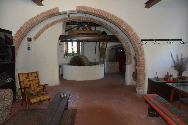 appartamento in vendita a Calci