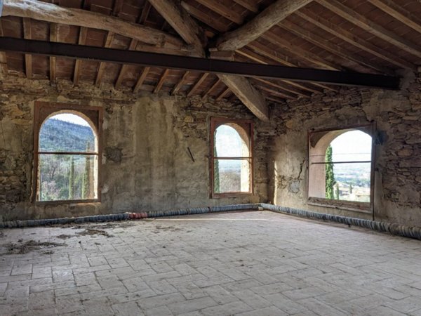casa indipendente in vendita a Calci