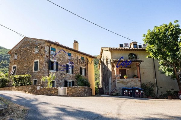 appartamento in vendita a Calci in zona Tre Colli