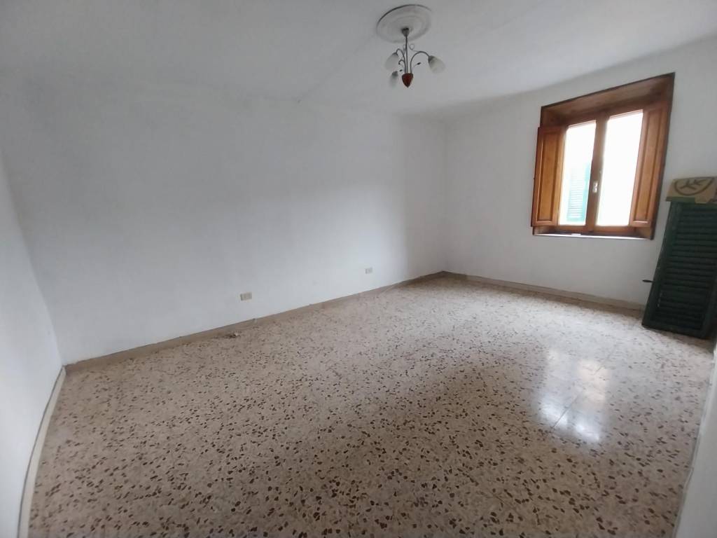 appartamento in vendita a Calci