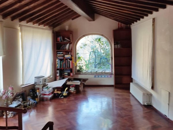 casa indipendente in vendita a Calci