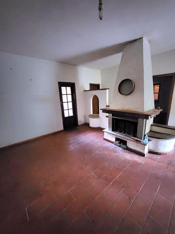 casa indipendente in vendita a Calci