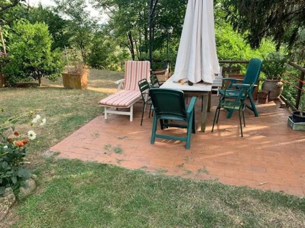 casa indipendente in vendita a Calci