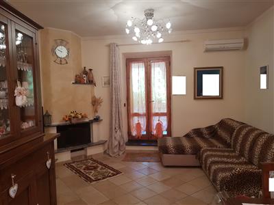 casa indipendente in vendita a Calci