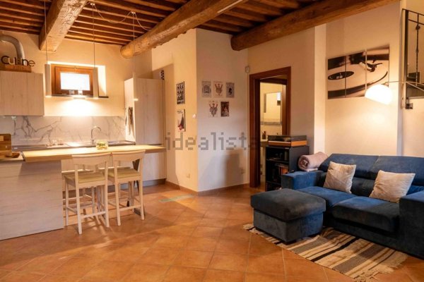 casa indipendente in vendita a Calci