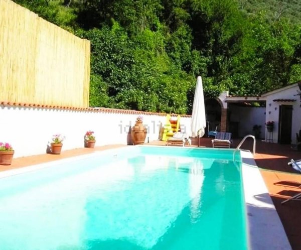 casa indipendente in vendita a Calci in zona Villa