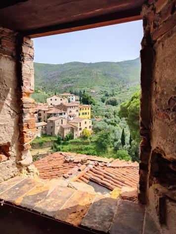 casa indipendente in vendita a Calci in zona Montemagno