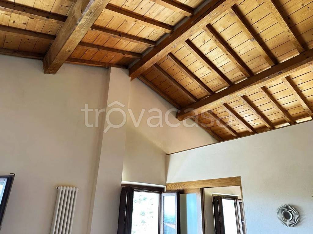 appartamento in vendita a Calci